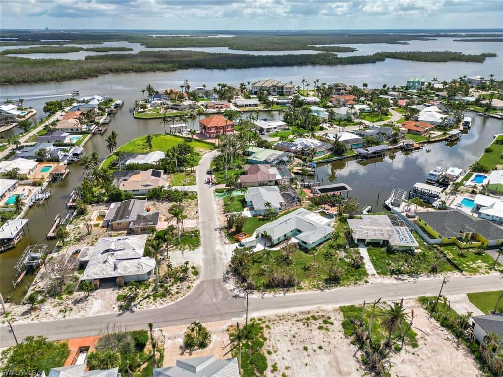 230 Randy Ln, Fort Myers Beach, photo 10