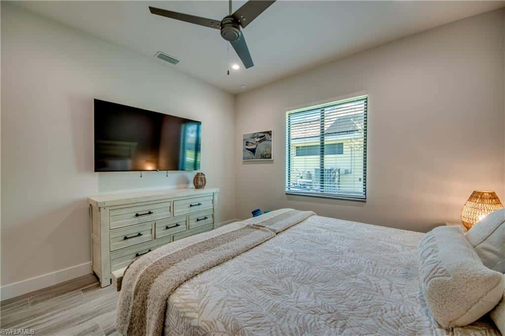 304 13th Ave, Cape Coral, photo 24