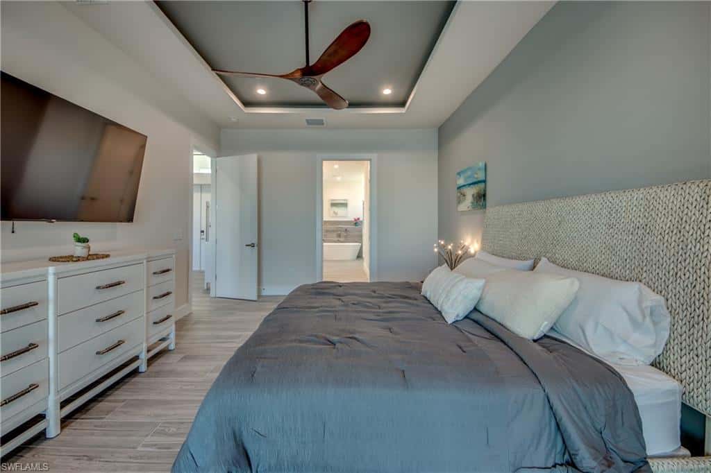 304 13th Ave, Cape Coral, photo 18