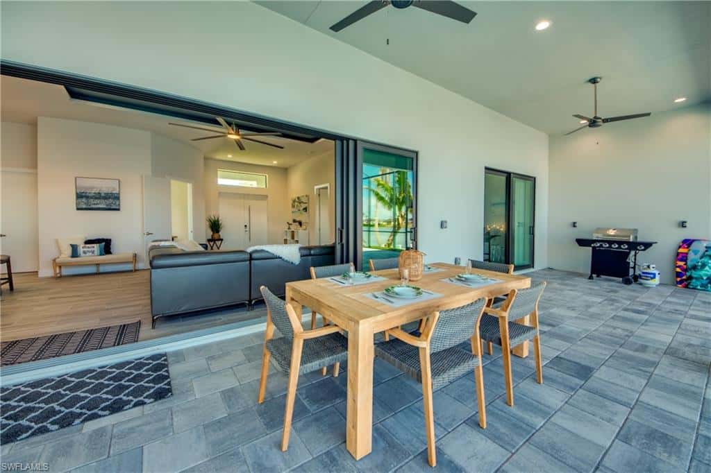 304 13th Ave, Cape Coral, photo 31