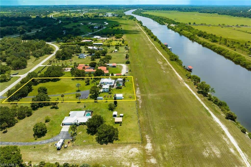 1323 Frontier Cir, Labelle, photo 47