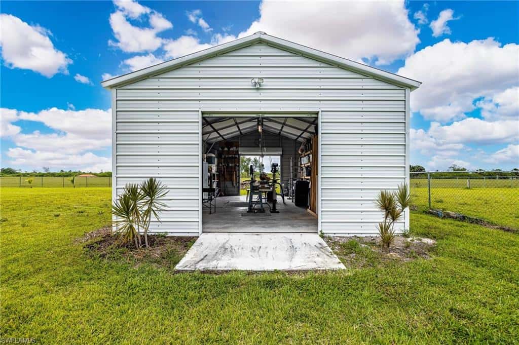1323 Frontier Cir, Labelle, photo 45