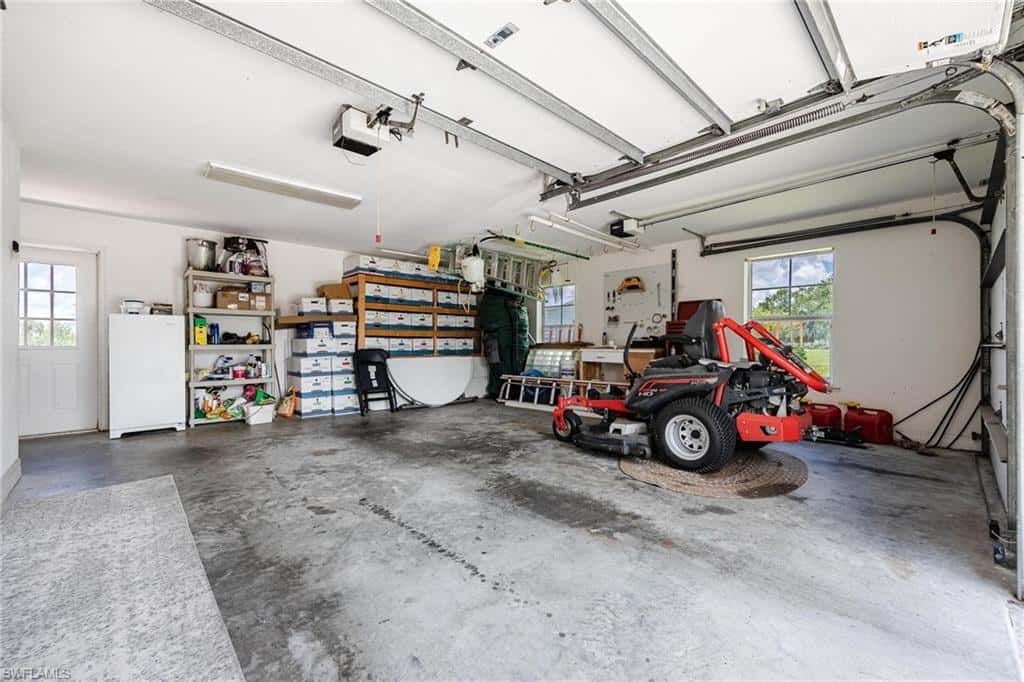 1323 Frontier Cir, Labelle, photo 40