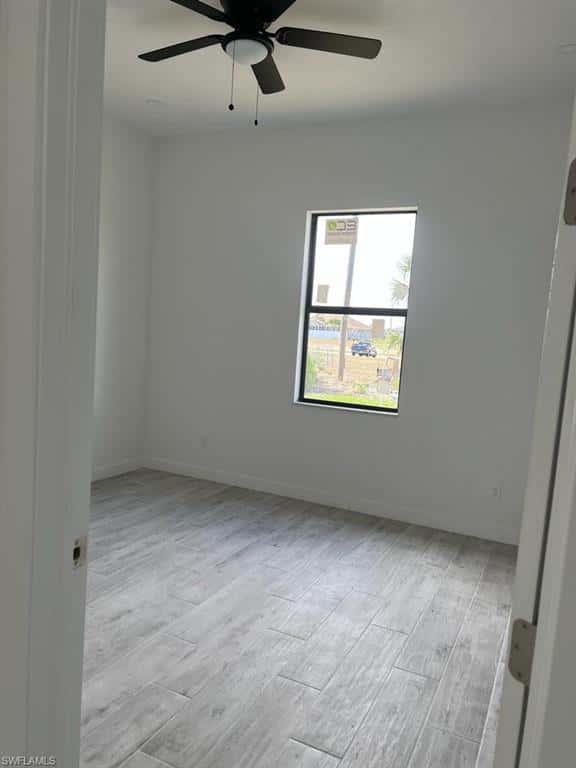 345 Diplomat Pkwy, Cape Coral, photo 10