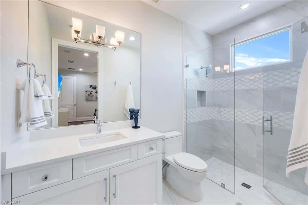 569 Neapolitan Way, Naples, photo 24