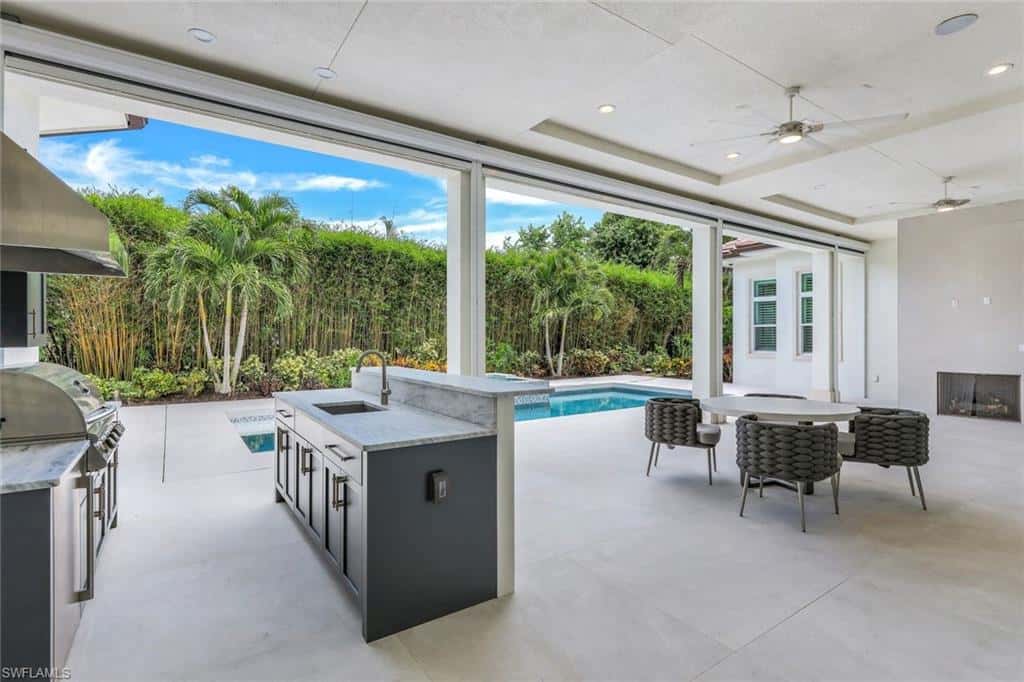 569 Neapolitan Way, Naples, photo 30