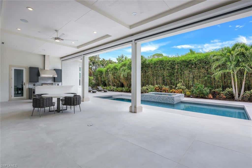 569 Neapolitan Way, Naples, photo 34