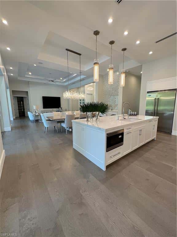 569 Neapolitan Way, Naples, photo 10