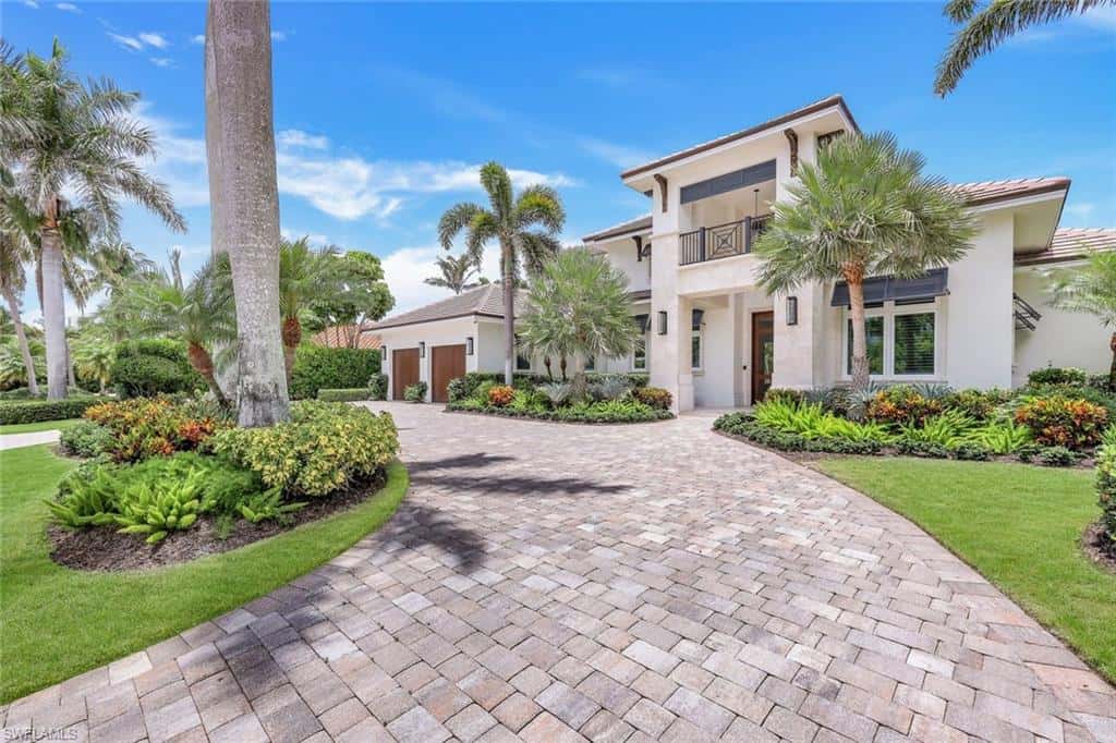 569 Neapolitan Way, Naples, photo 33