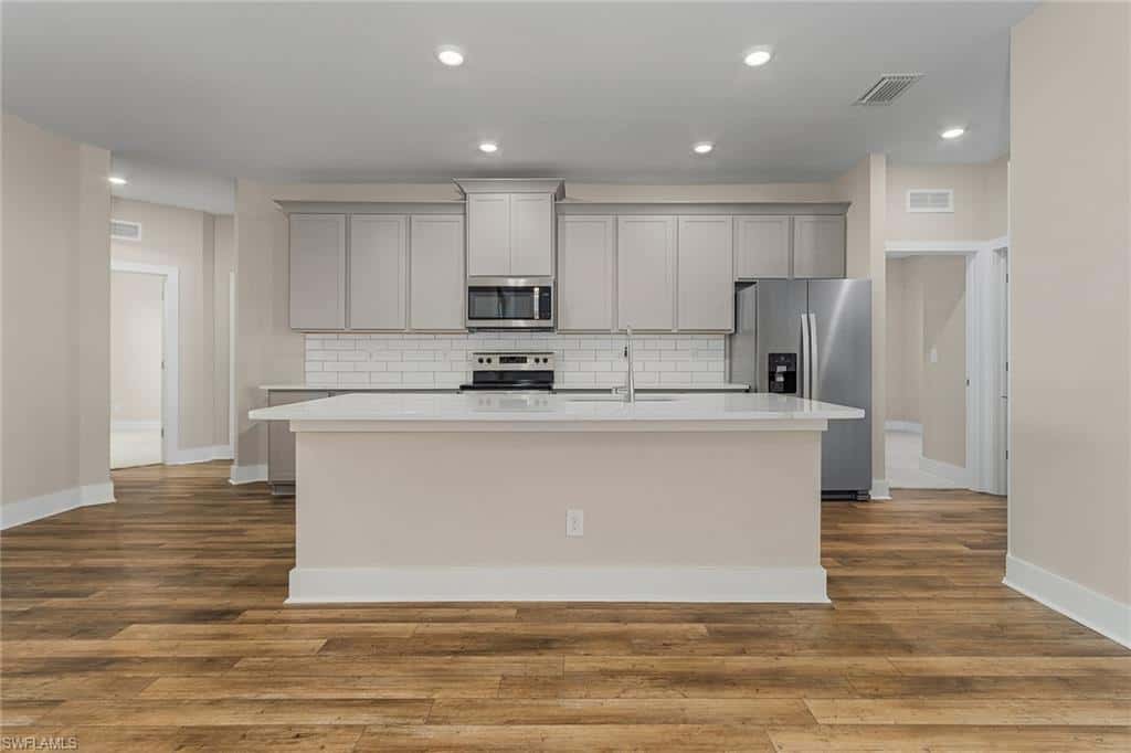 979 Admiral Bull Halsey Ave, Labelle, photo 9