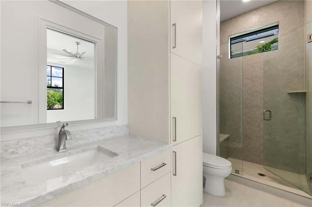 375 Periwinkle Ct, Marco Island, photo 38