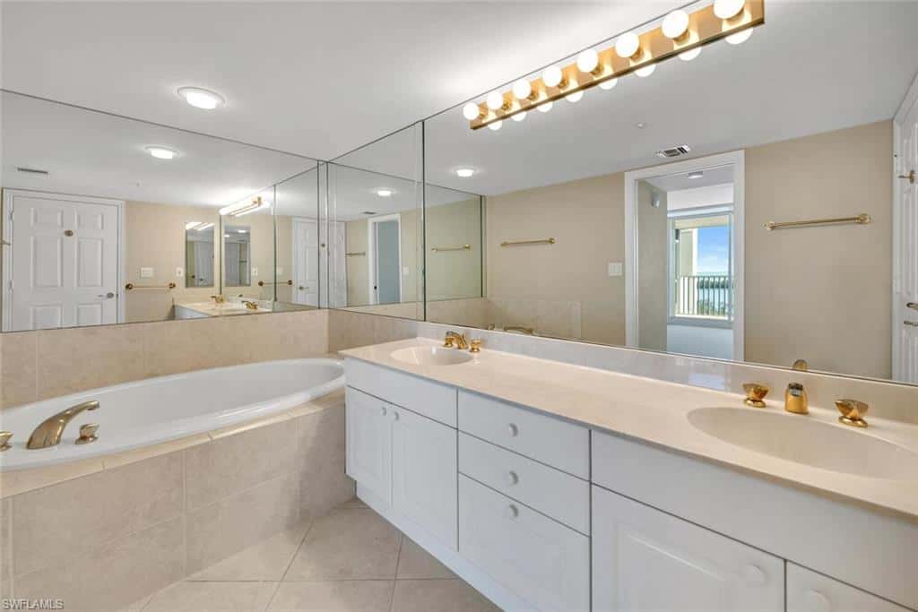 6849 Grenadier Blvd #802, Naples, photo 17