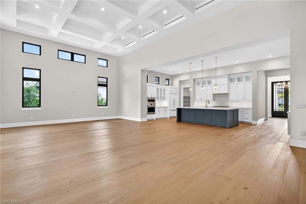 2055 Cambridge Park Dr, Naples, photo 6