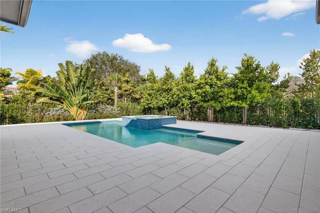 2055 Cambridge Park Dr, Naples, photo 36