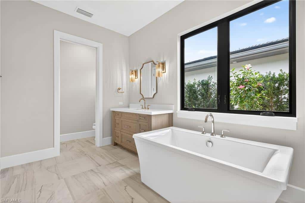 2055 Cambridge Park Dr, Naples, photo 18