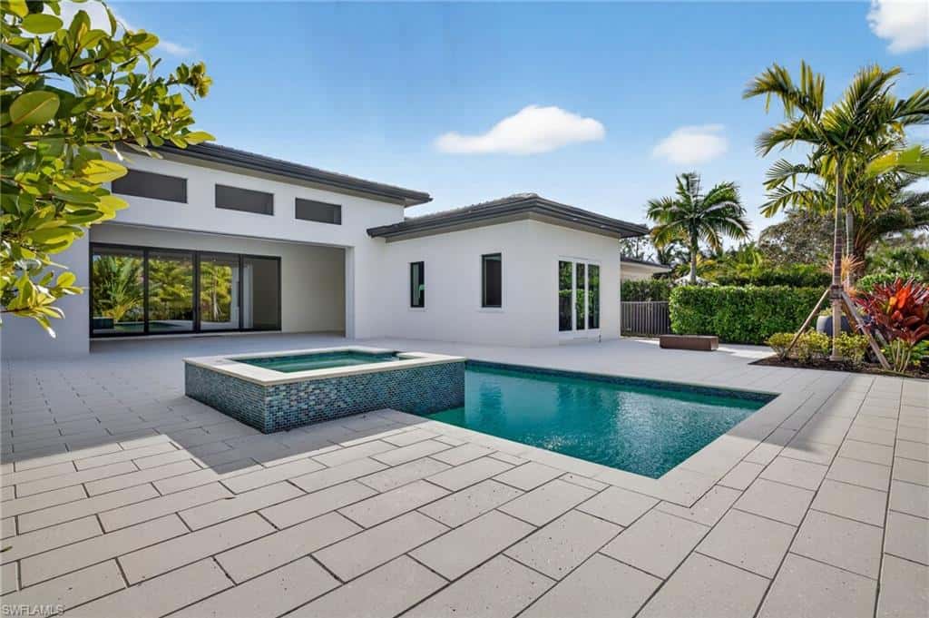 2055 Cambridge Park Dr, Naples, photo 37