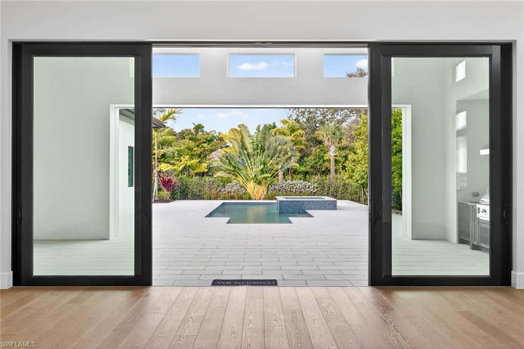 2055 Cambridge Park Dr, Naples, photo 31