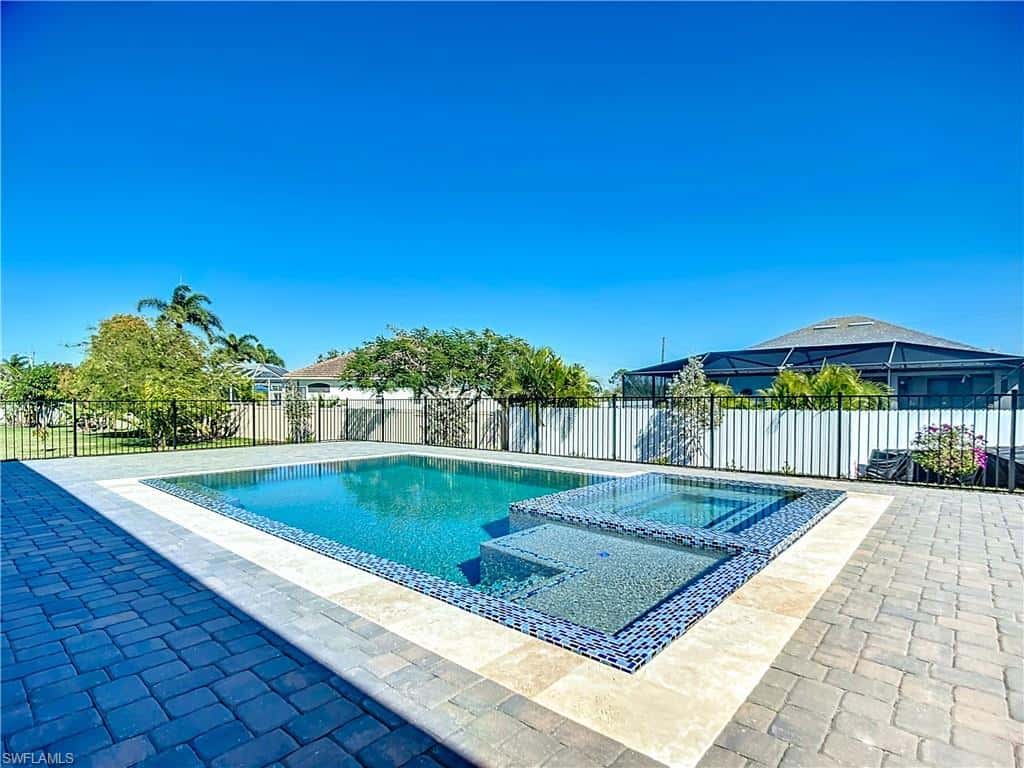 2527 Gleason Pkwy, Cape Coral, photo 47