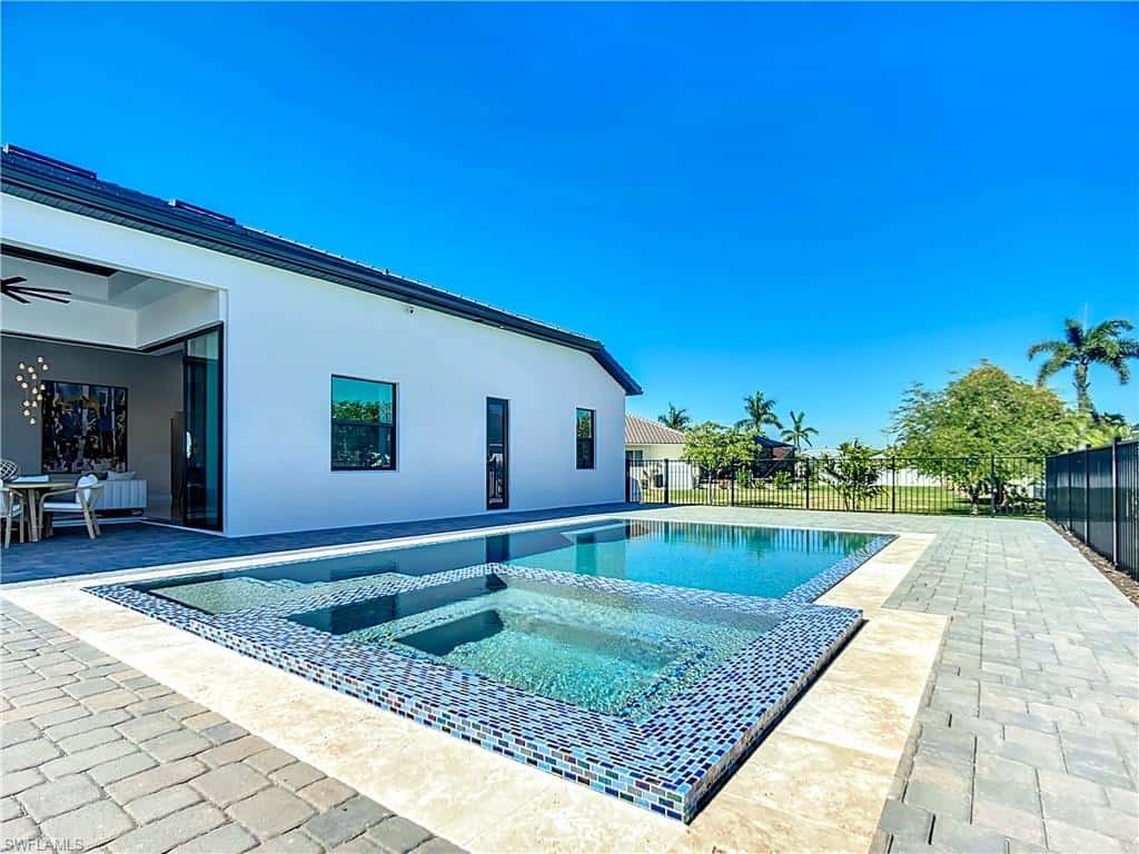 2527 Gleason Pkwy, Cape Coral, photo 28