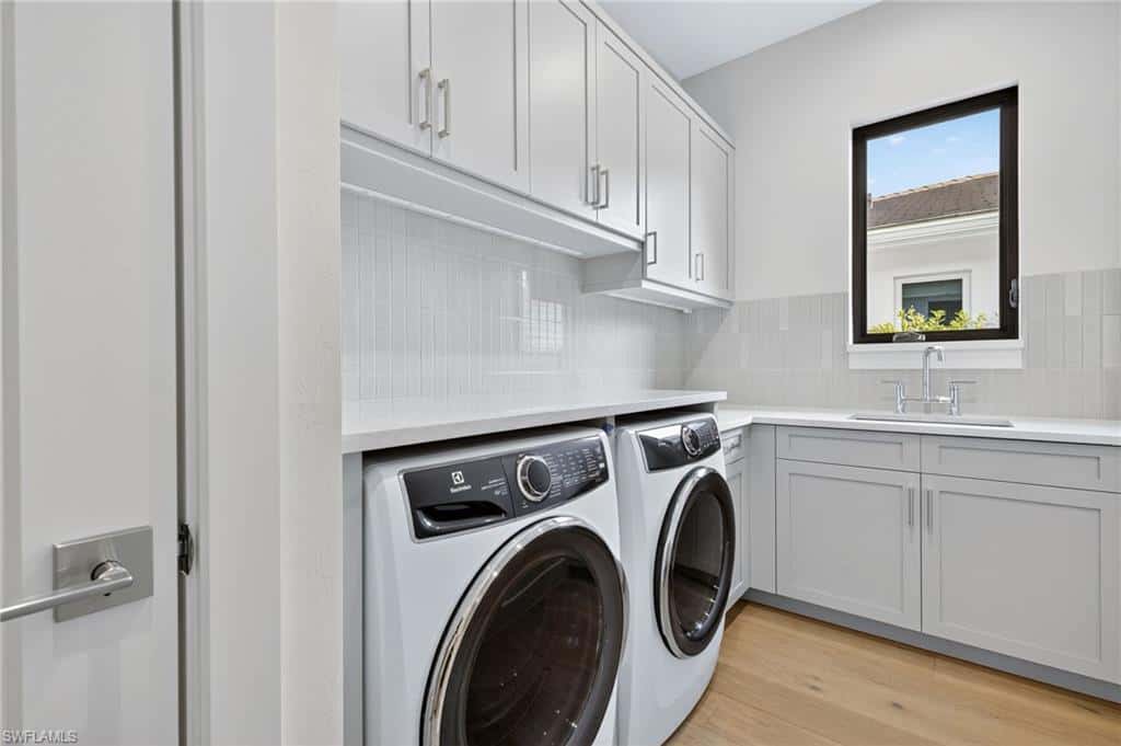 2032 Cambridge Park Dr, Naples, photo 27