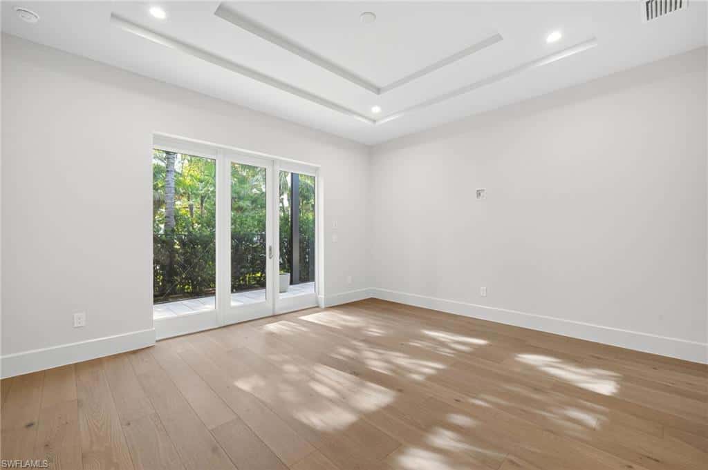 2032 Cambridge Park Dr, Naples, photo 13