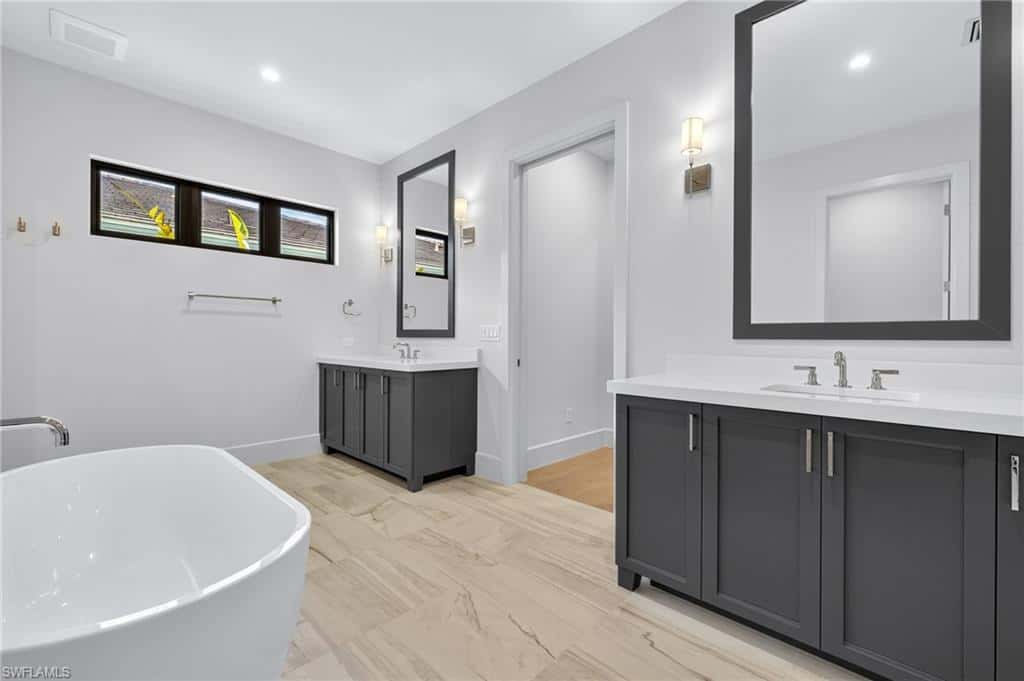 2032 Cambridge Park Dr, Naples, photo 17
