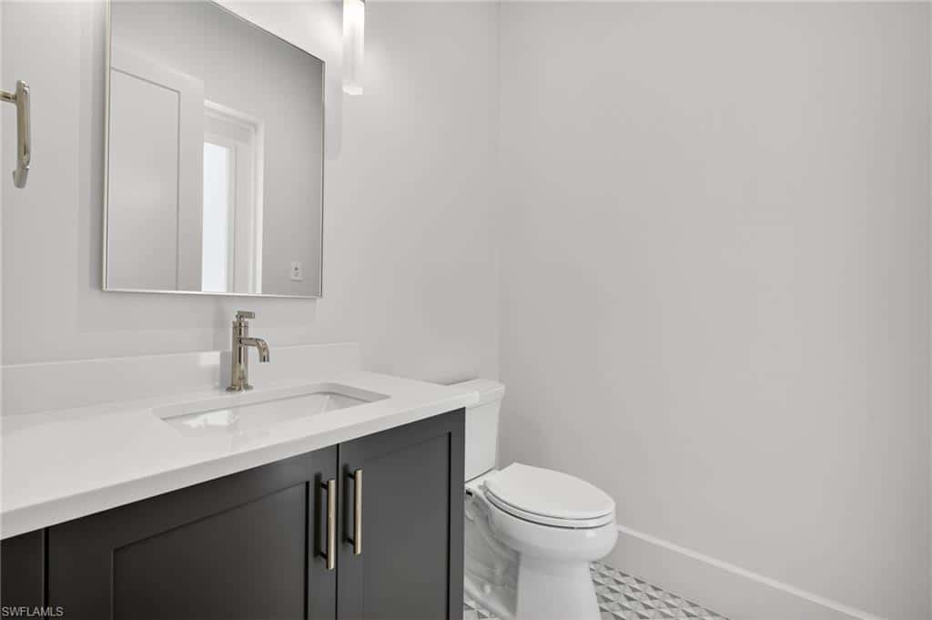 2032 Cambridge Park Dr, Naples, photo 28