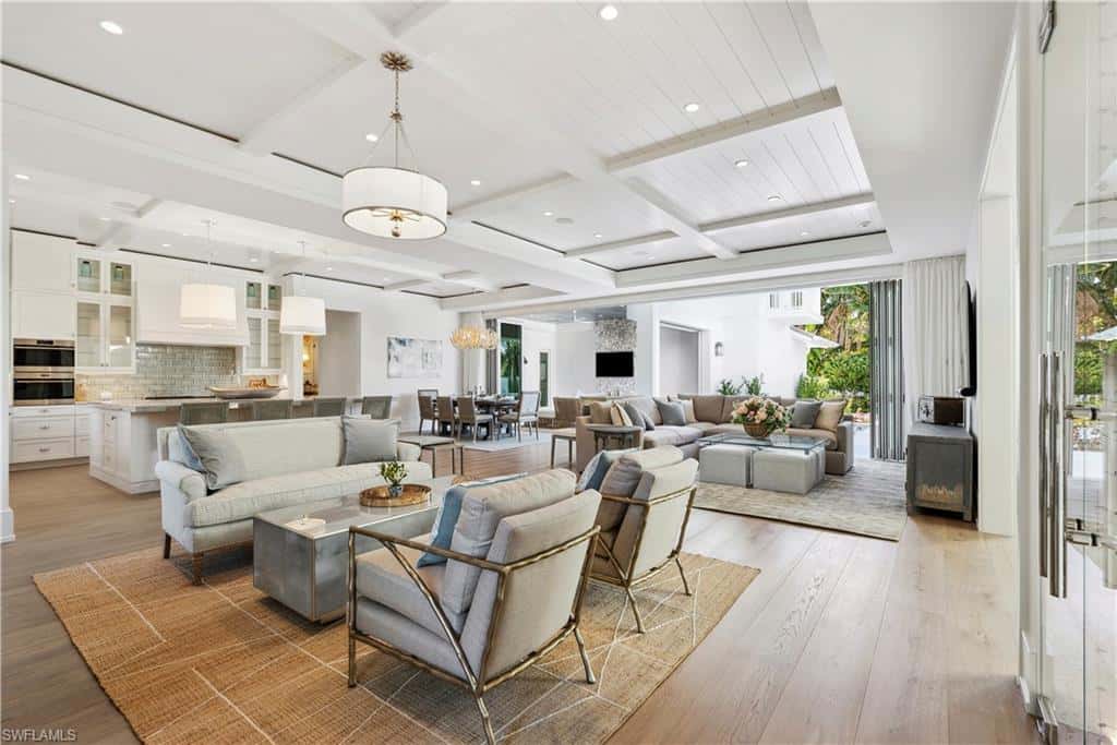 690 7th Ave, Naples, photo 5