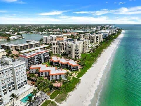 3333 Gulf Shore Blvd #103, Naples, photo 17