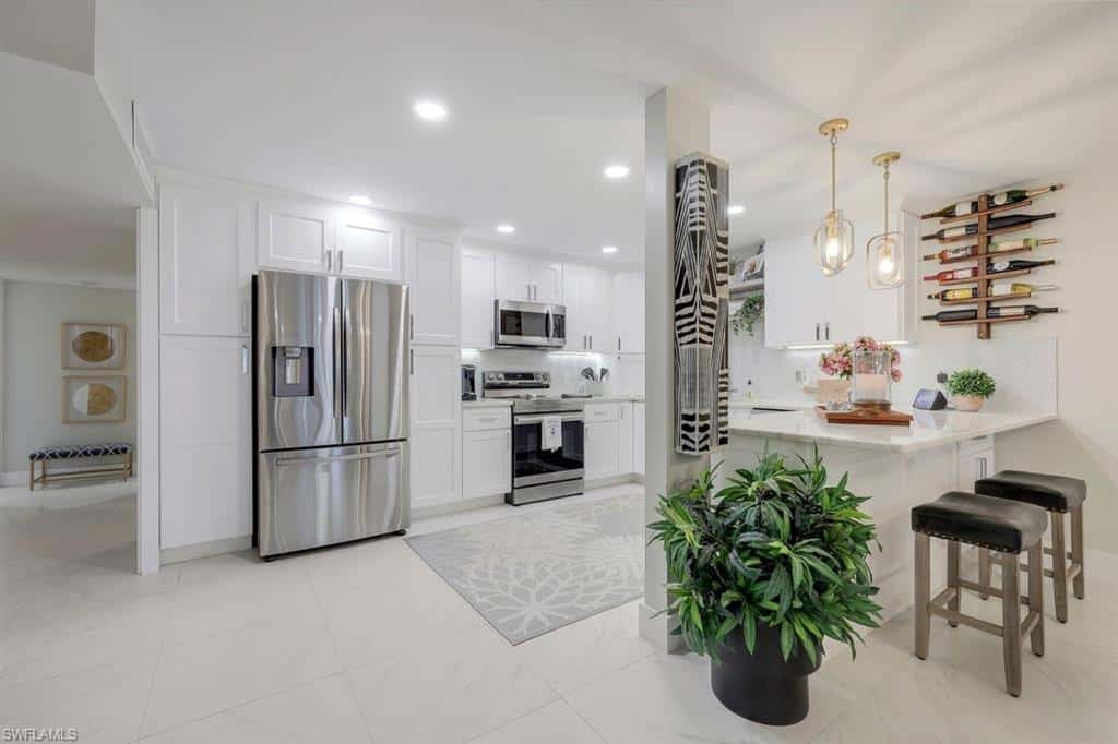 3333 Gulf Shore Blvd #103, Naples, photo 9