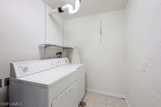 3333 Gulf Shore Blvd #103, Naples, photo 14