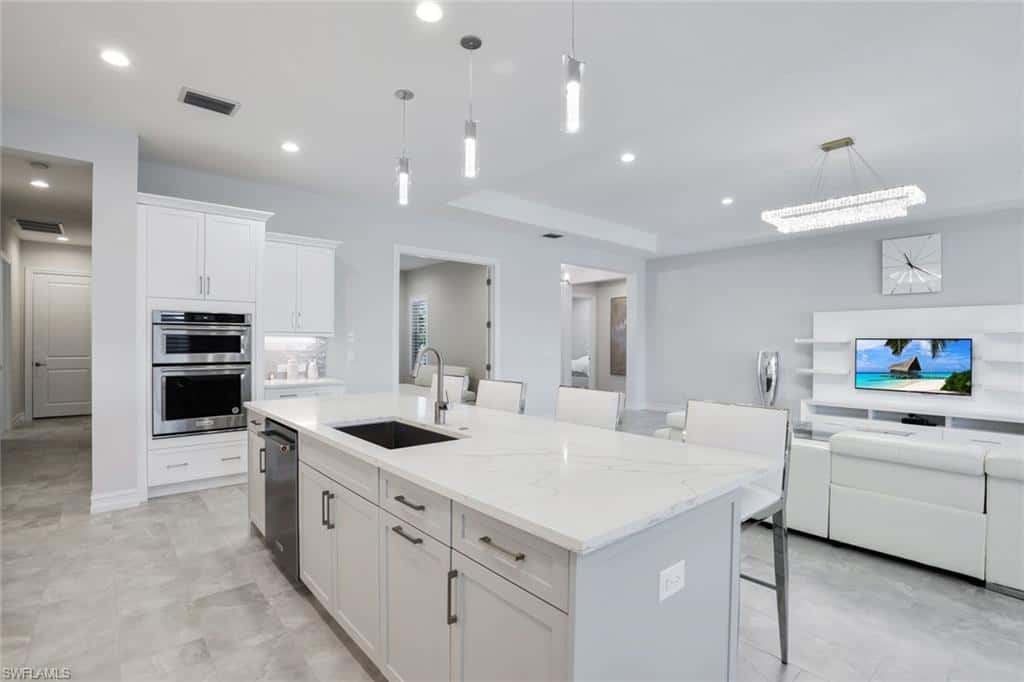 14327 Laguna Springs Ln, Naples, photo 5