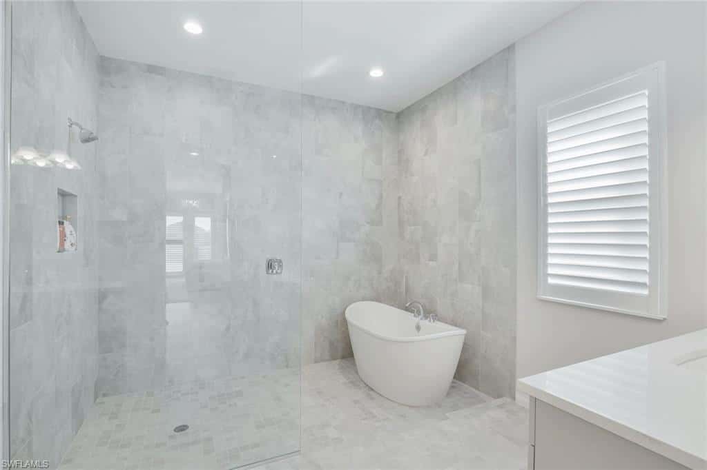 14327 Laguna Springs Ln, Naples, photo 15