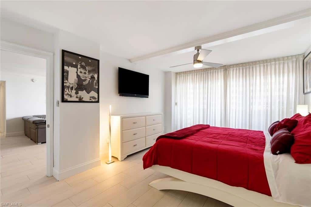 4005 Gulf Shore Blvd #904, Naples, photo 27