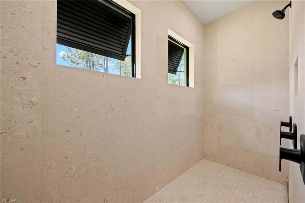 1587 Golden Gate Blvd, Naples, photo 28