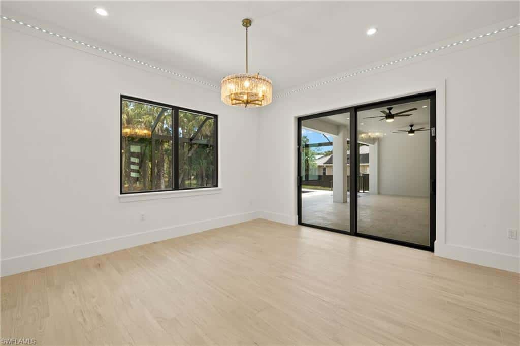 1587 Golden Gate Blvd, Naples, photo 9