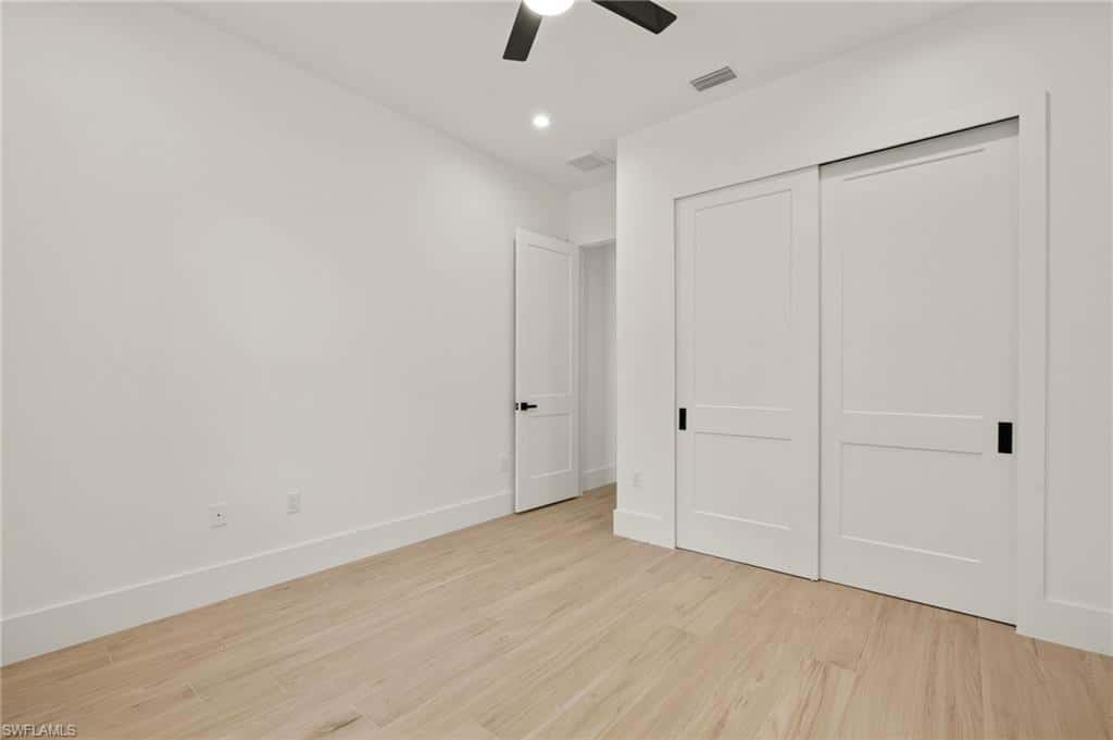 1587 Golden Gate Blvd, Naples, photo 30