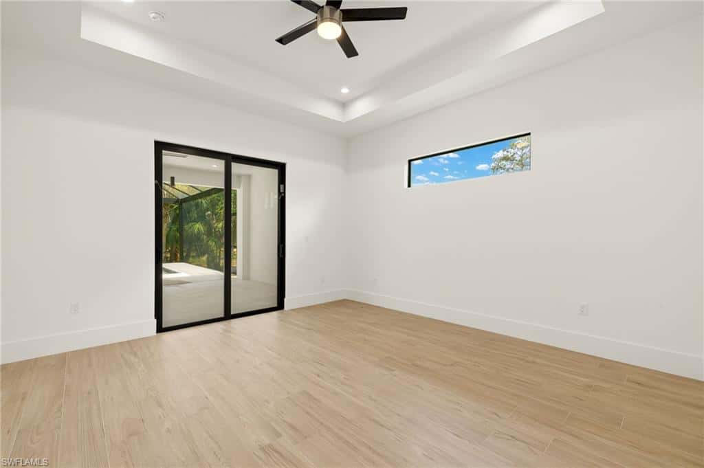 1587 Golden Gate Blvd, Naples, photo 21
