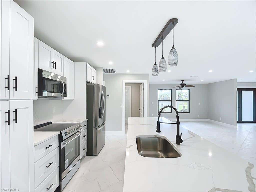 3679 Woodstork Ct, Fort Myers, photo 13