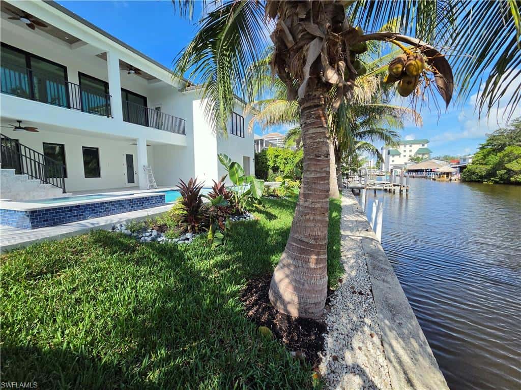 231 1st St, Bonita Springs, photo 13