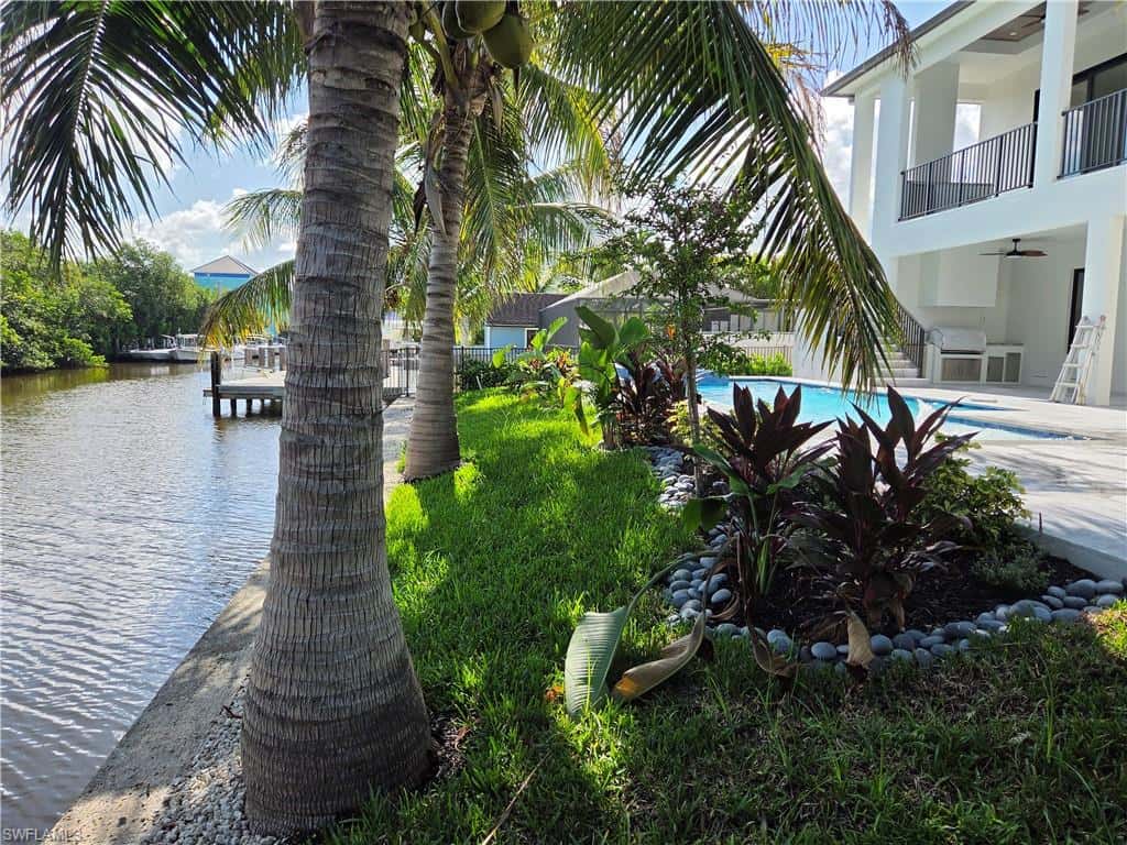 231 1st St, Bonita Springs, photo 14