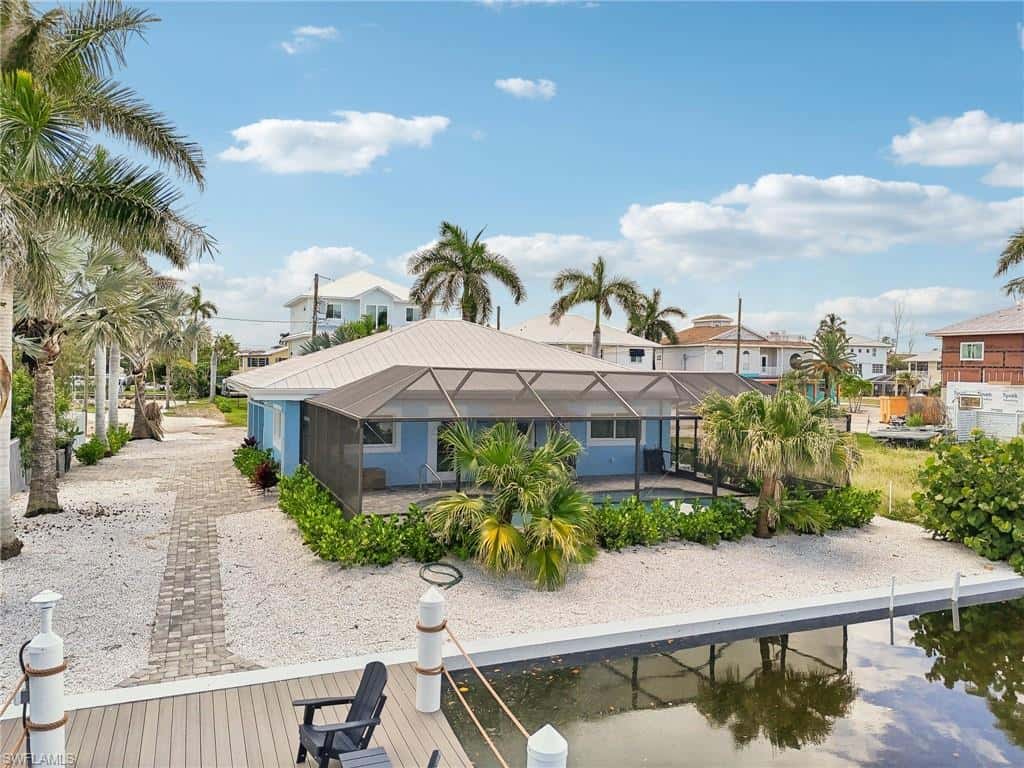 267 Flamingo St, Fort Myers Beach, photo 42