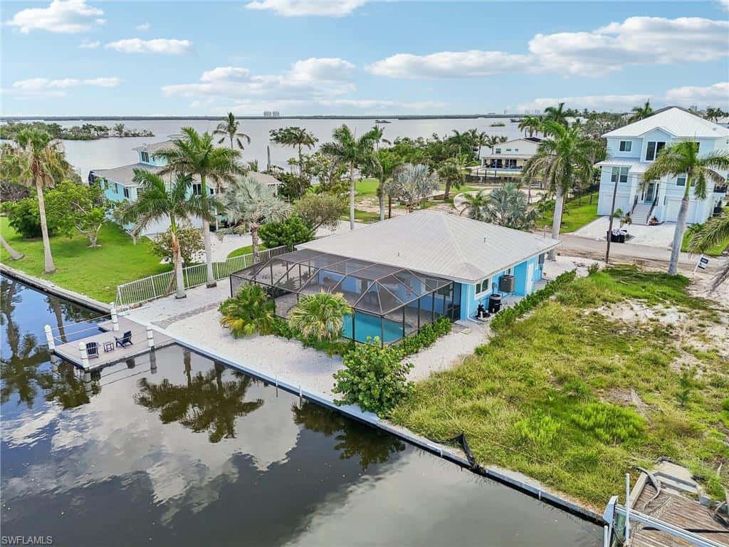 267 Flamingo St, Fort Myers Beach, photo 45