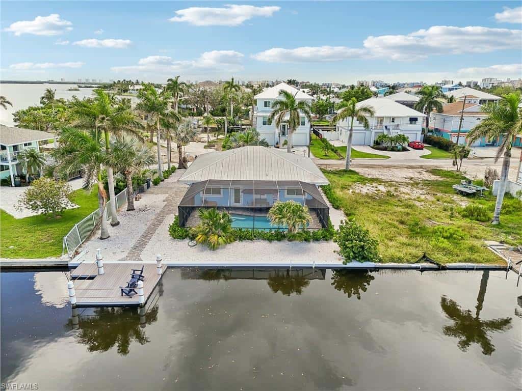 267 Flamingo St, Fort Myers Beach, photo 44