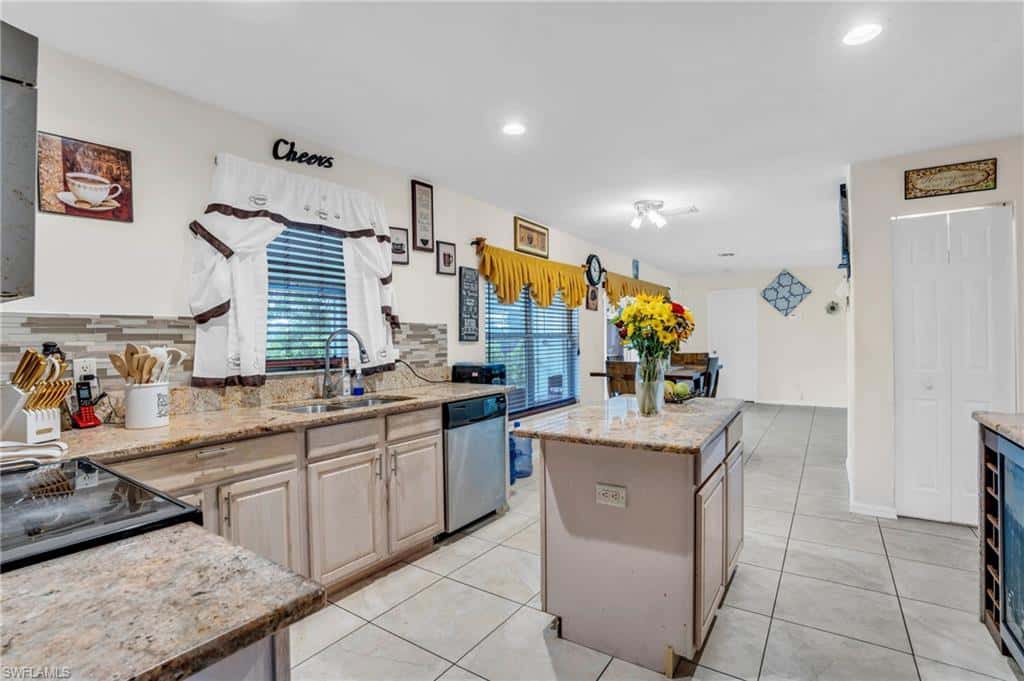 16525 Wellington Lakes Cir, Fort Myers, photo 13