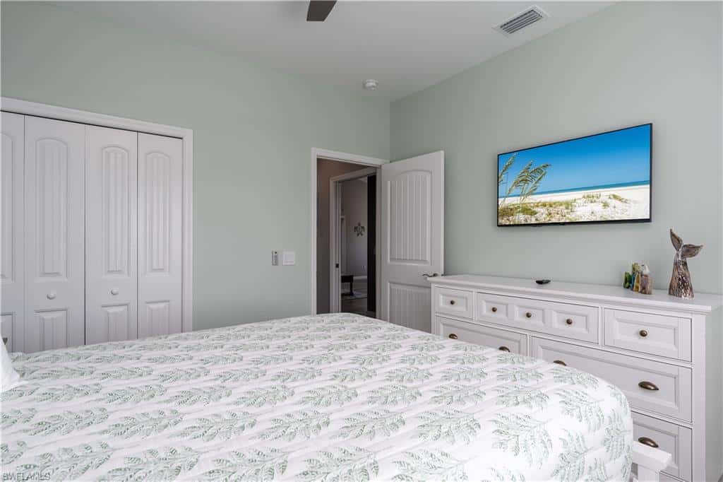 233 Delmar Ave, Fort Myers Beach, photo 26