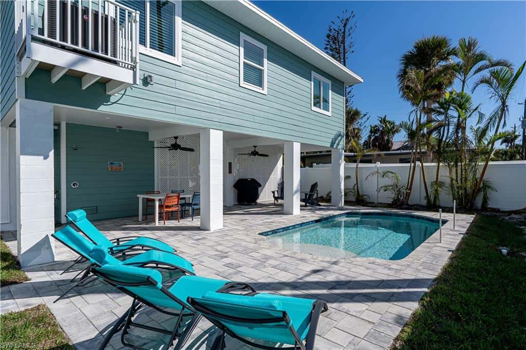 233 Delmar Ave, Fort Myers Beach, photo 8