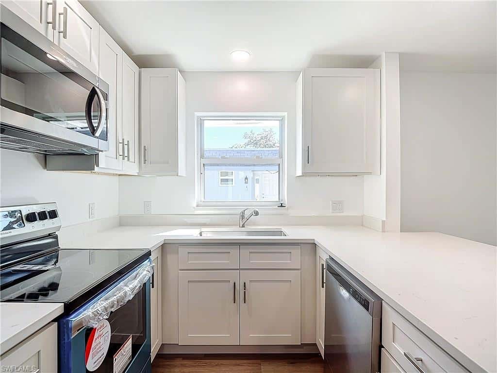 375 Carnaby Ct #54, Naples, photo 28
