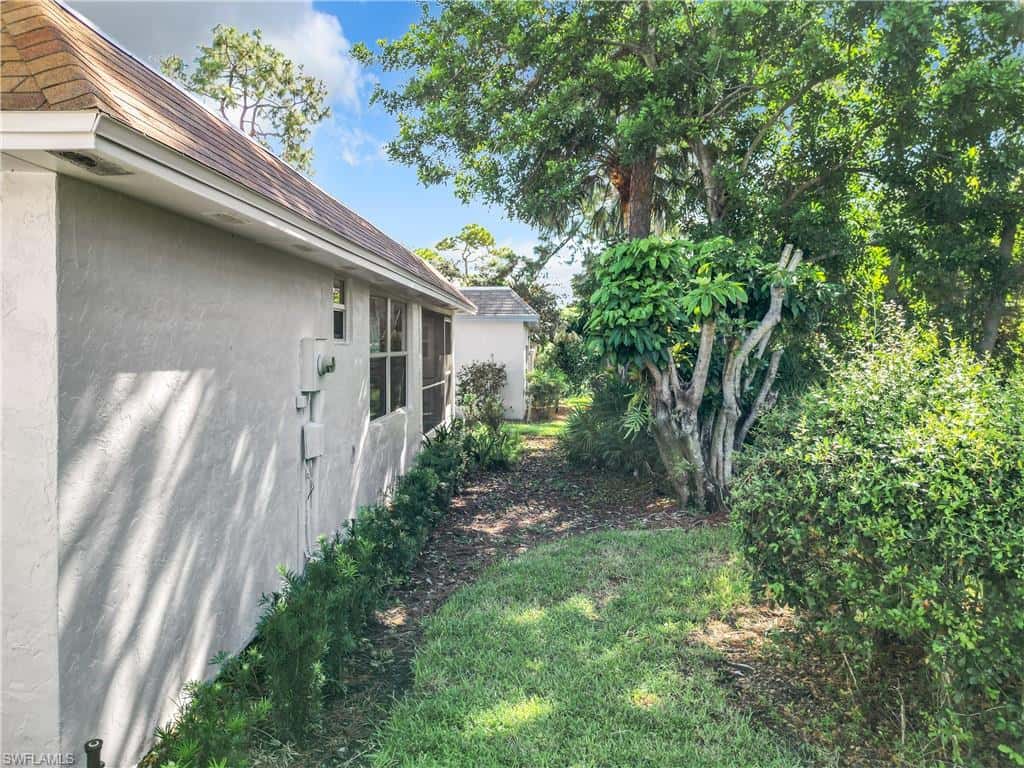 375 Carnaby Ct #54, Naples, photo 45