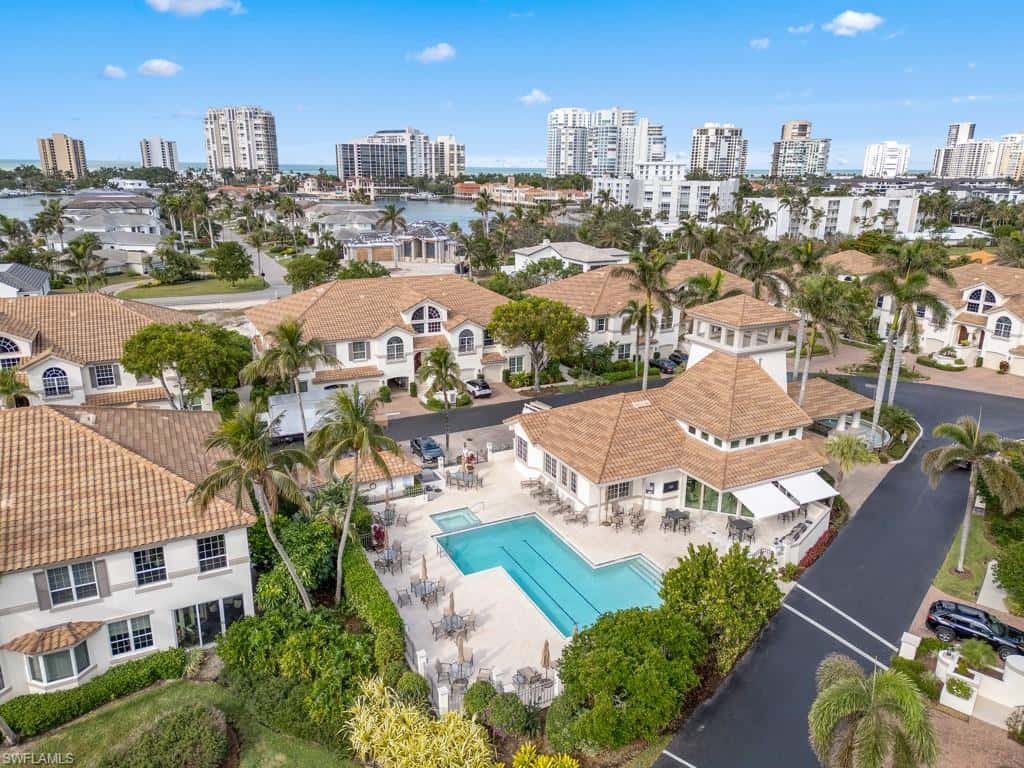 241 Colonade Cir, Naples, photo 33